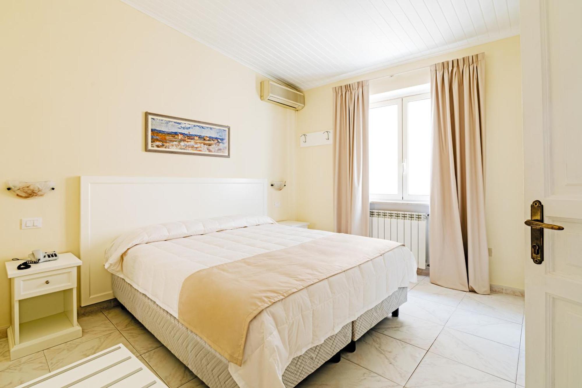 Hotel Da Raffaele Ίσκια Εξωτερικό φωτογραφία