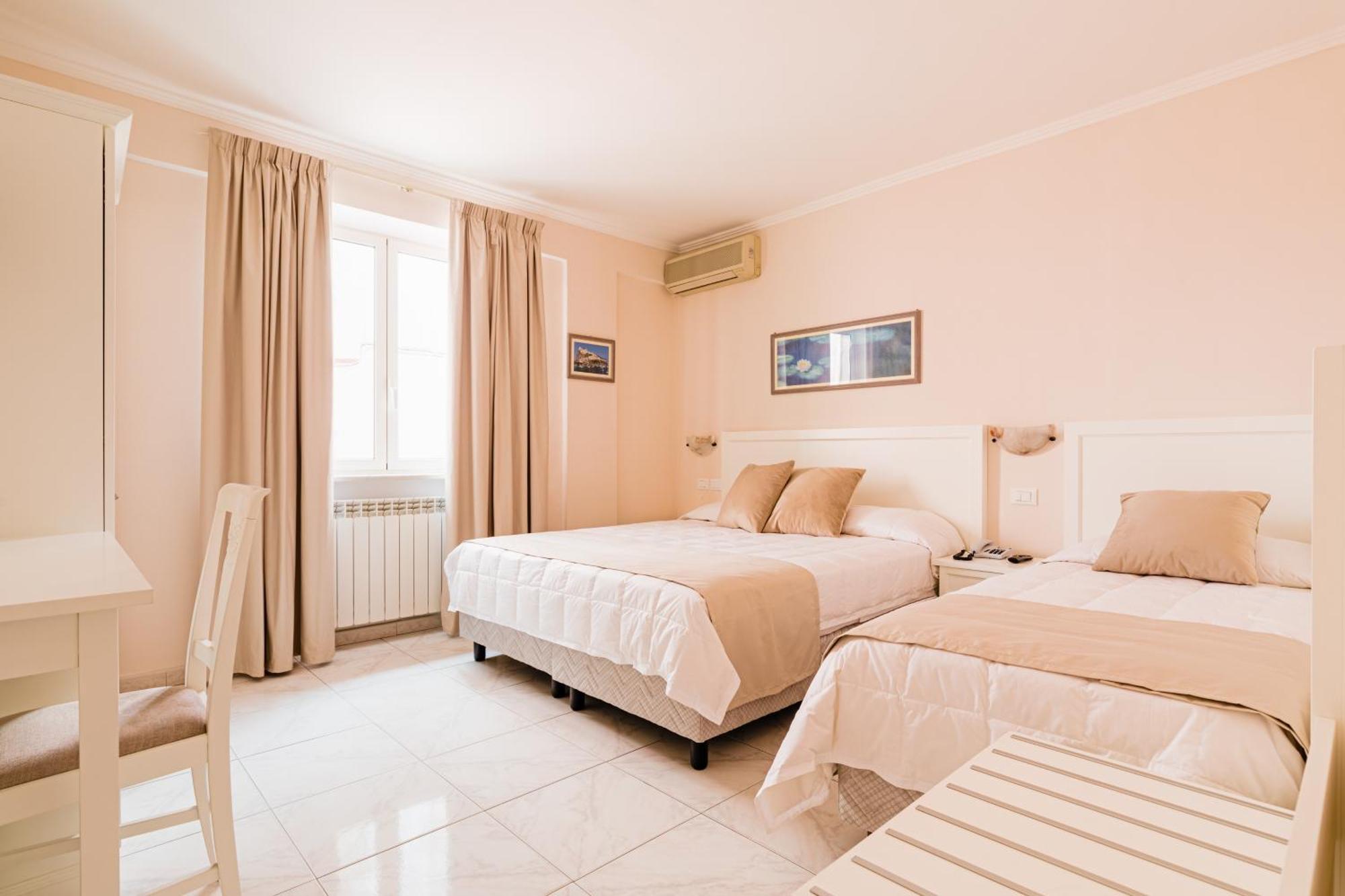 Hotel Da Raffaele Ίσκια Εξωτερικό φωτογραφία